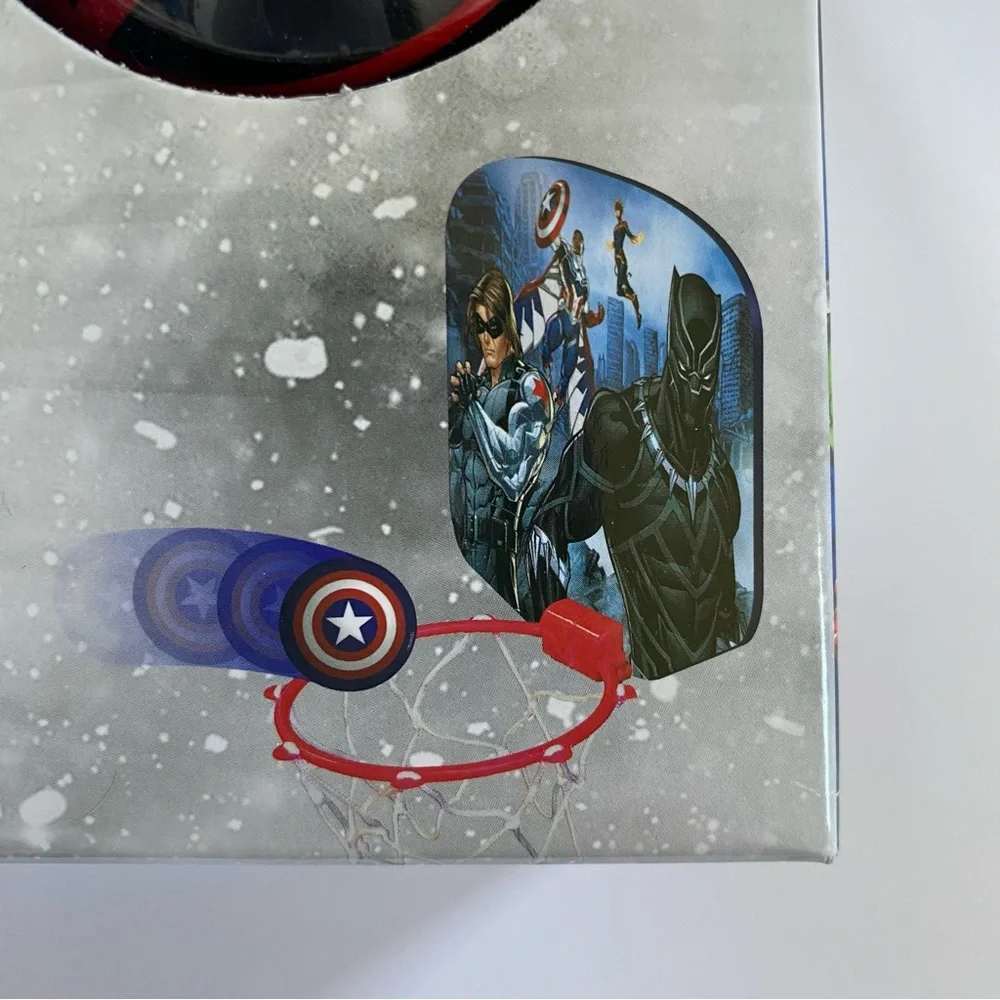 Marvel AVENGERS Bath Set Basketball Tub Toss Bath Game & Body Wash Set 5 pc set